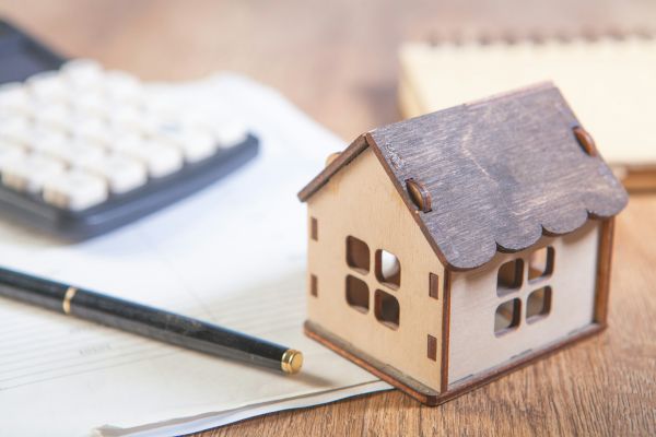 Pourquoi choisir un courtier indépendant pour votre prêt immobilier à Tours ?
