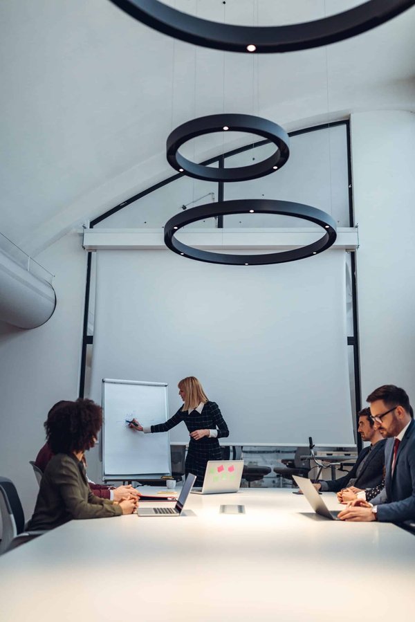 Quel est l'impact des nouvelles réglementations thermiques sur les investissements immobiliers en rénovation?